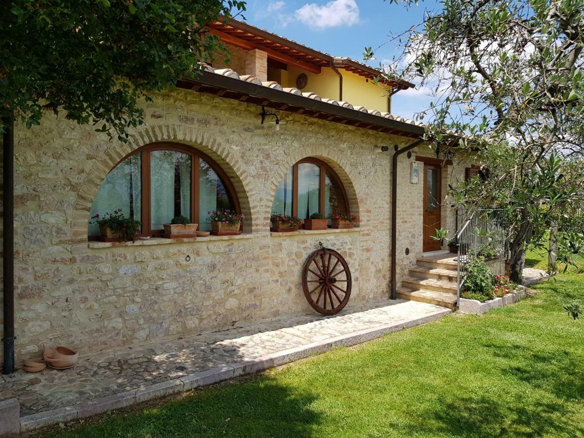 Agriturismo Arcobaleno Della Torretta Giano dell'Umbria ภายนอก รูปภาพ