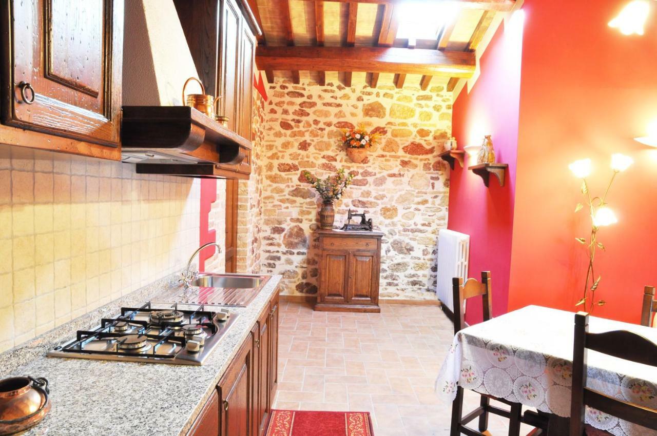 Agriturismo Arcobaleno Della Torretta Giano dell'Umbria ภายนอก รูปภาพ